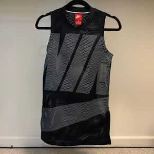 Jersey tank